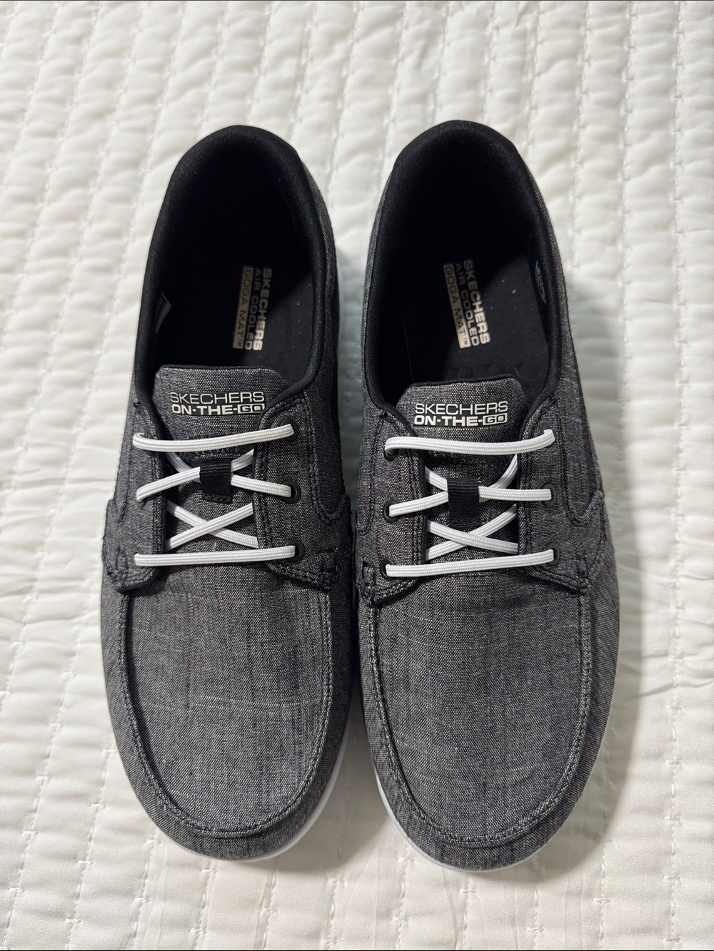 Skechers On-The-Go Casual Women’s Dark Gray Slip-On Boat Shoes Size 9 Wide